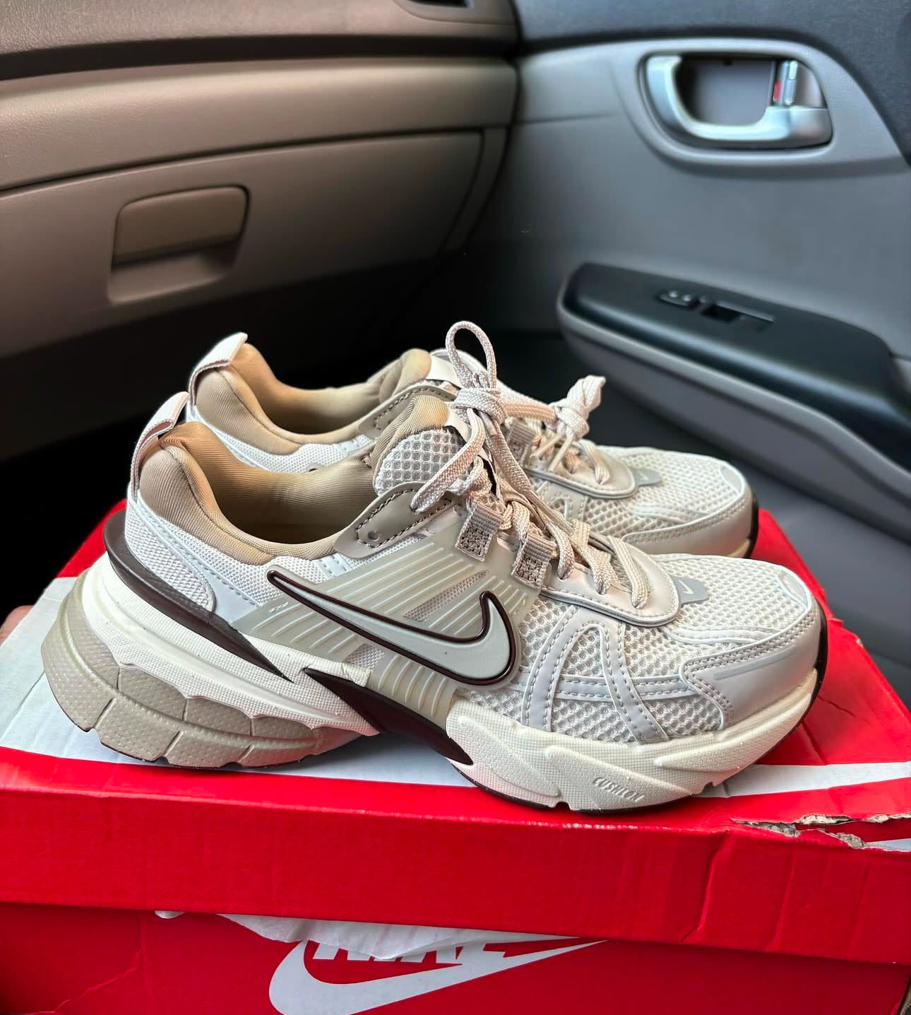 Nike V2K Run