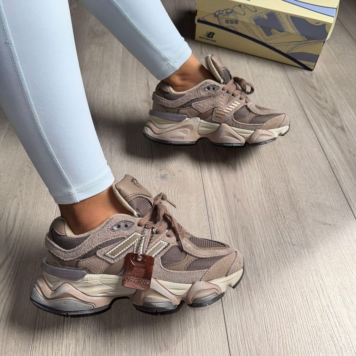 New Balance 9060